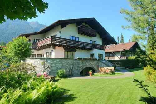 Unterkunft Ferienwohnung Landhaus Amethyst